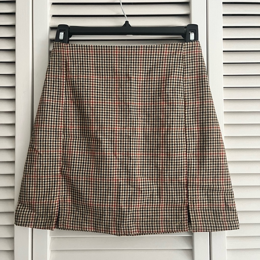 Brandy Melville Tan Plaid Skirt